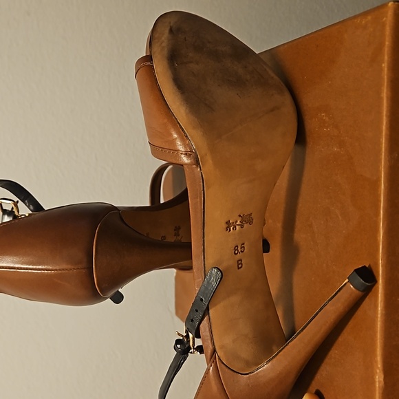 COACH ankle strap pumps 8.5 - Picture 3 of 4